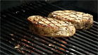 Wie Steak perfekt saftig grillen?